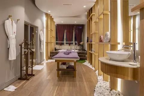 Kaya Izmir Thermal & Convention in Konak — foto 11