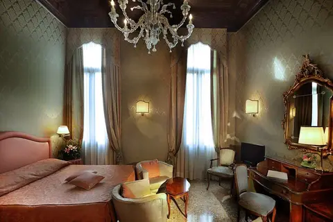 Hotel Colombina in Venetië — foto 13