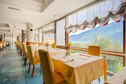 Hotel Cristina in Limone sul Garda — foto 17