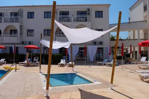 Amore Hotel Apartments in Amore Hotel Apartments, foto 2