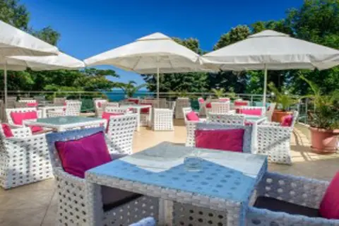Marina Grand Beach Hotel in СПА център Ривиера Бийч — foto 17