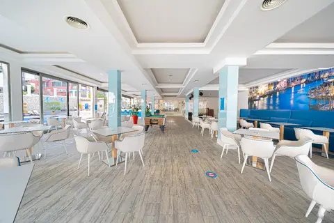 Hotel Seramar Comodoro Playa in Palmanova — foto 8