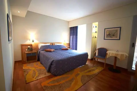 Tropical Hotel in Δήμος Αλίμου — foto 2