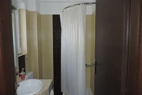 Golden Rose Suites in Kamisiana — foto 10