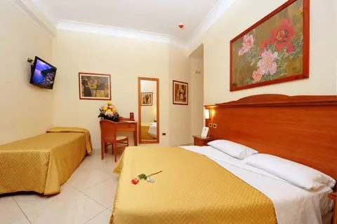 Buono Hotel in Napels — foto 26