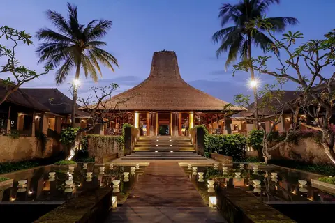 Maya Ubud Resort & Spa in Ubud, Kecamatan Gianyar, Kabupaten Gianyar, Bali, Indonesia — foto 3
