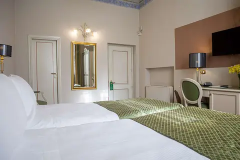 Hotel Donatello Florence in Florence — foto 25