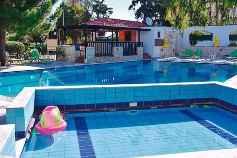 Club Lyda Hotel in Δημοτική Ενότητα Γουβών — foto 12