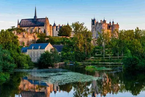 Hotel La Croix Blanche in Fontevraud-l'Abbaye — foto 17