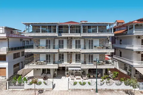 Ouzas Luxury Hotel in Κατερίνη