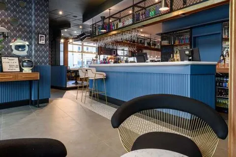 THE Darmstadt foto 12