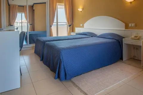 Atismar Hotel in Quarteira — foto 26