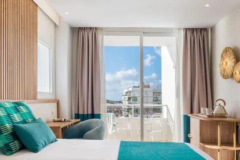 Hotel Vibra Algarb in Ibiza — foto 4