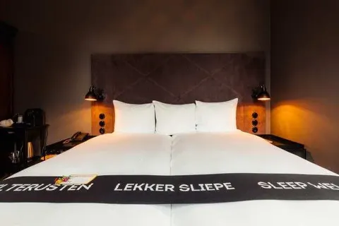 Post-Plaza Hotel & Grand Café foto 6