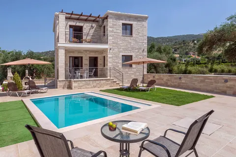 Tesoro Luxury Apartments in Sivota