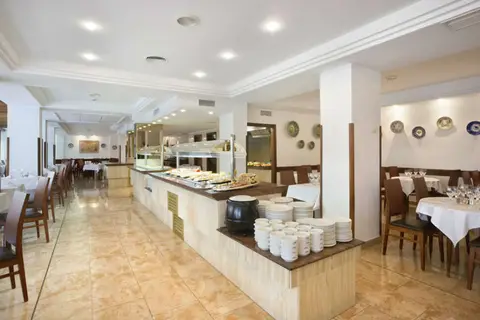 Hotel Biniamar in Sant Llorenç des Cardassar — foto 13