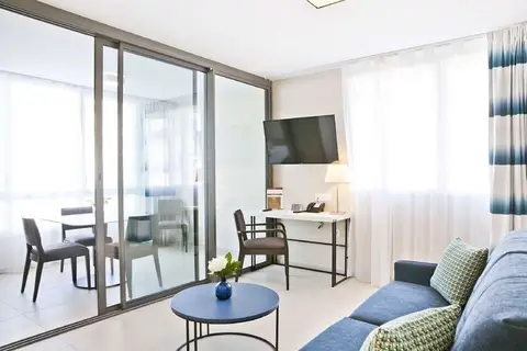 Residhome Appart Hotel Marseille in Marseille — foto 17