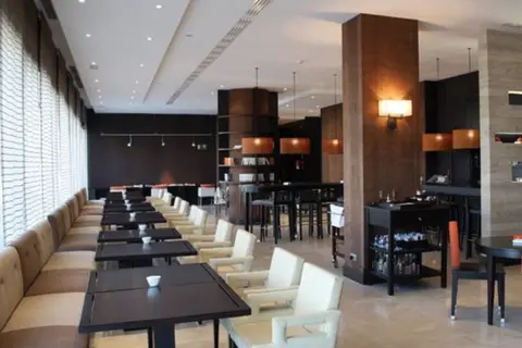 Hotel Mercader in Madrid — foto 3