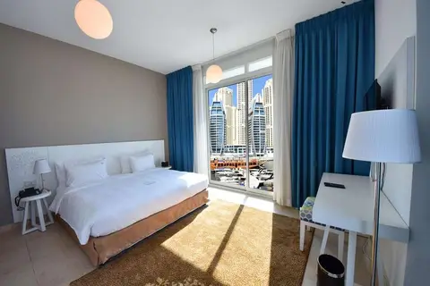 Jannah Place Dubai Marina in Kooya Filipino Eatery — foto 13