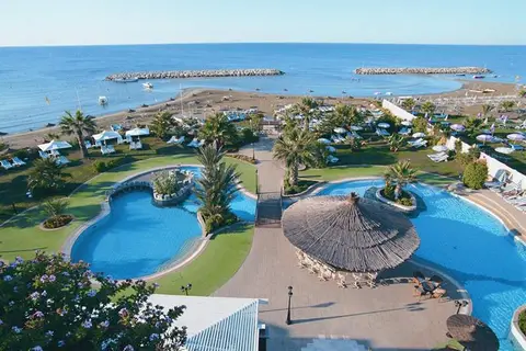 The Golden Bay Beach Hotel in Larnaca — foto 28