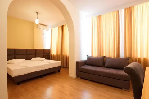 Hotel Cajupi in Gjirokastra — foto 14