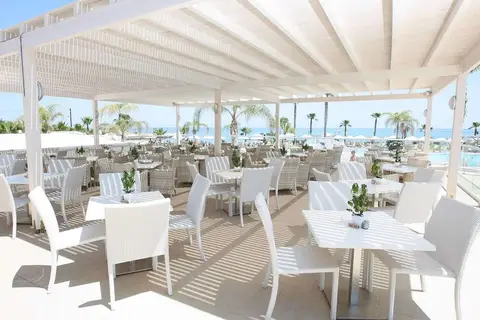Marlita Beach Hotel Appartementen in Παραλίμνι — foto 9
