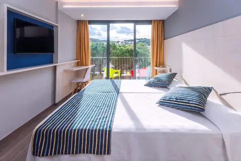 Hotel GHT Sa Riera in Tossa de Mar — foto 4