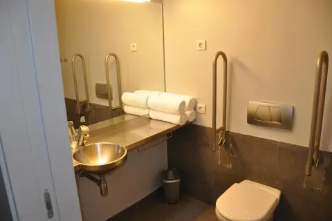 Centre Esplai Hostel in Barcelona — foto 27
