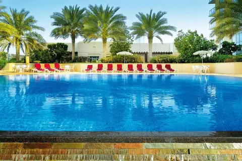 Ramada by Wyndham Dubai Barsha Heights in Dubai — foto 18