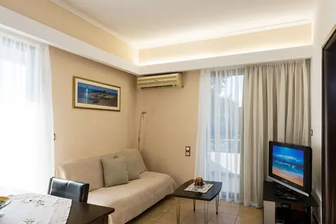 Terinikos in Ιαλυσός — foto 23