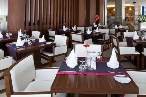 Grand Jomtien Palace Hotel in Pattaya, foto 16