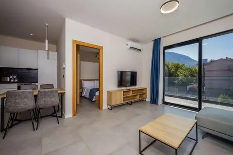 Royal Blue Resort & Residences in Kotor — foto 15