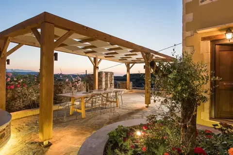 Lameriana Village Hotel in Skepasti, foto 7