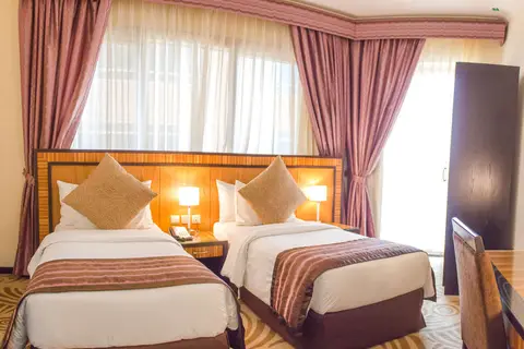 Al Majaz Premiere Deluxe Hotel Appartementen in Sharjah — foto 6