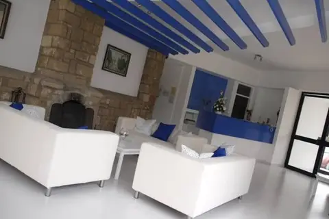 Hilltop Gardens Hotel Apartments in Paphos — foto 16