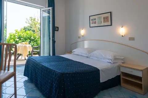Hotel Villa Ireos in Ischia, foto 22