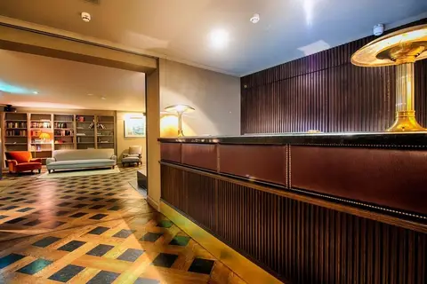 mondrian suites berlin checkpoint charlie in Berlijn — foto 6