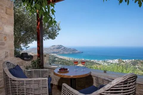 Stefanos Village Hotel in Πλακιάς — foto 9