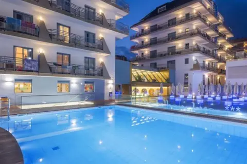 Hotel Alhambra in Santa Susanna — foto 12