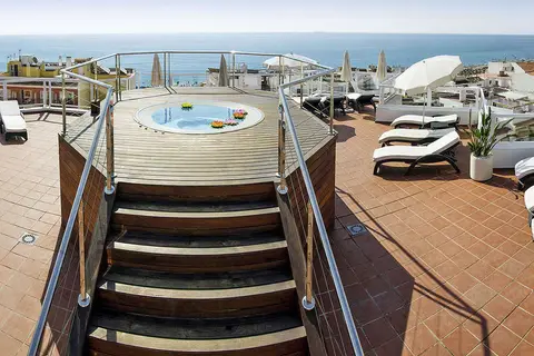 Alua Sun Lago Rojo in Torremolinos — foto 3
