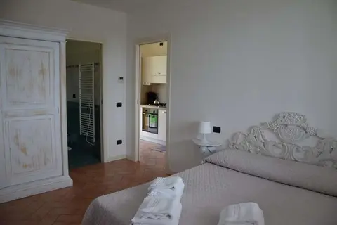 Residence Karina in Moniga del Garda, foto 6