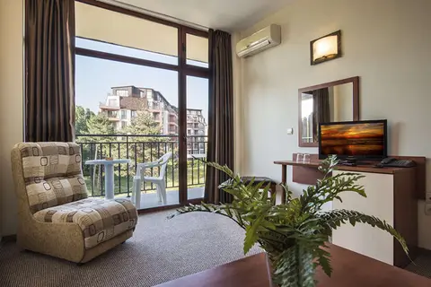 Lira Hotel in Несебър — foto 5