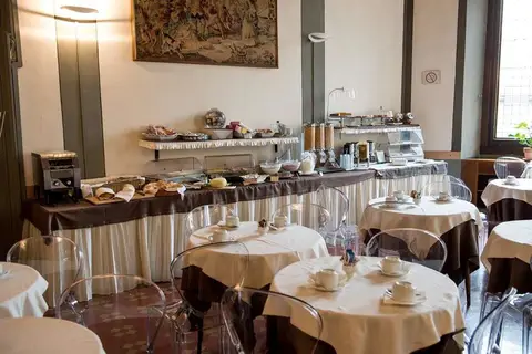Hotel Paris in Florence — foto 16