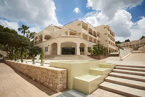 Invisa Hotel Club Cala Verde in Santa Eulària des Riu, foto 16