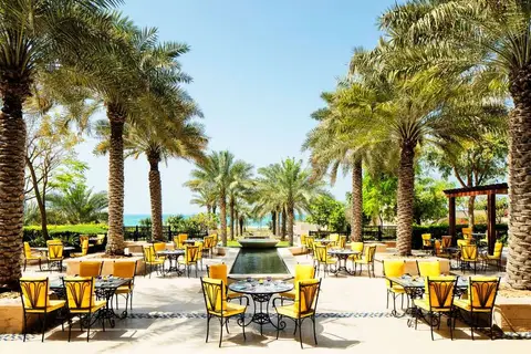 The St. Regis Saadiyat Island Resort in Saadiyat Island, Abu Dhabi — foto 24