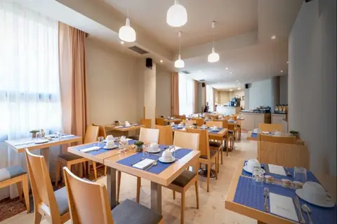 Apartahotel Exe Campus San Mamés in Leon — foto 4