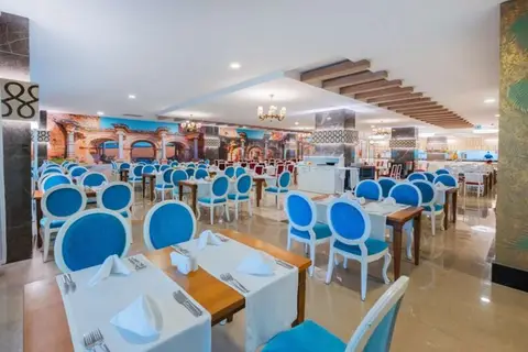 Side Crown Palace in Manavgat — foto 16