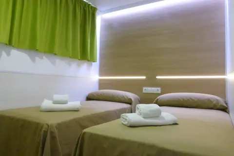 Navarra Suites Apartamentos in Salou — foto 14