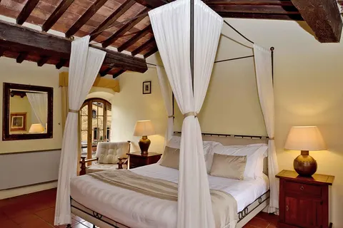 Borgo San Luigi in Monteriggioni — foto 11