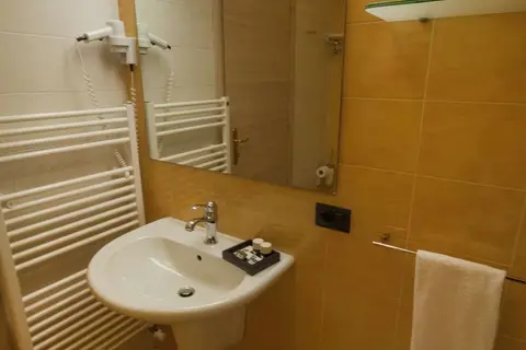 Hotel Royal Village in Limone sul Garda — foto 21
